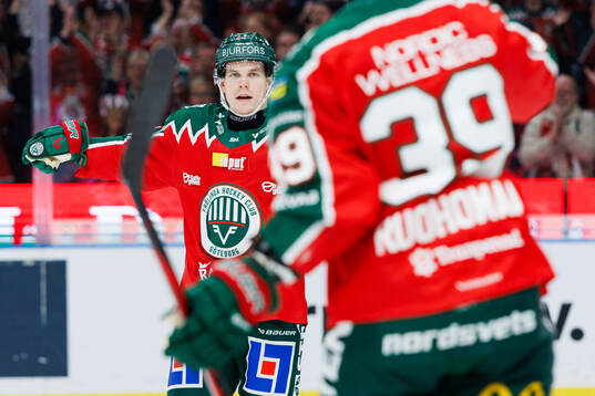 Frölundas Dominik Egli jublar