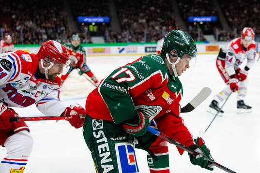 Timrås Anton Lander och Frölundas Isac Born