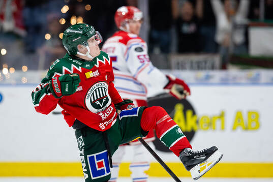 Frölundas Dominik Egli jublar