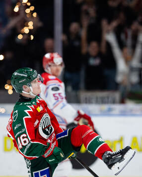 Frölundas Dominik Egli jublar