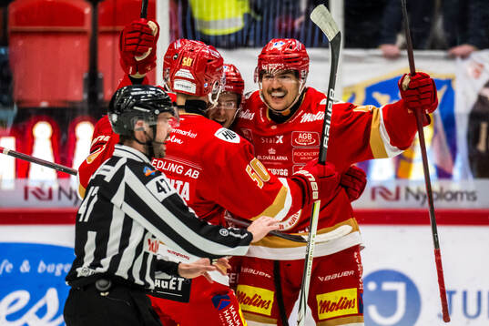 Kalmars Albin Nilsson jublar