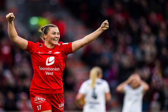 Anna Nerland Aahjem of Brann celebrates