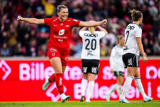 Anna Nerland Aahjem of Brann celebrates