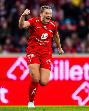 Anna Nerland Aahjem of Brann celebrates