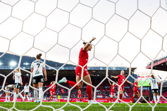 Anna Nerland Aahjem of Brann celebrates