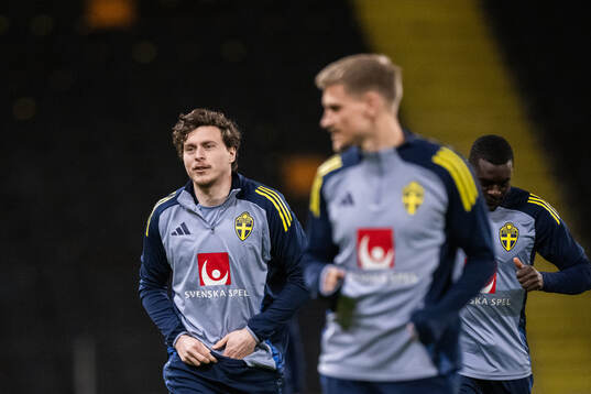Victor Nilsson Lindelöf of the Swedish men's national