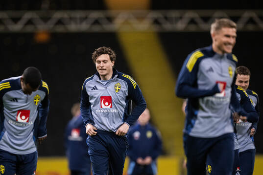 Victor Nilsson Lindelöf of the Swedish men's national