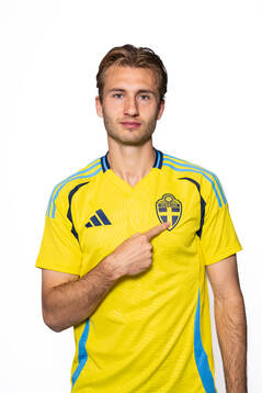 Bläddra bland fler bilder av Football, Sweden, portraits