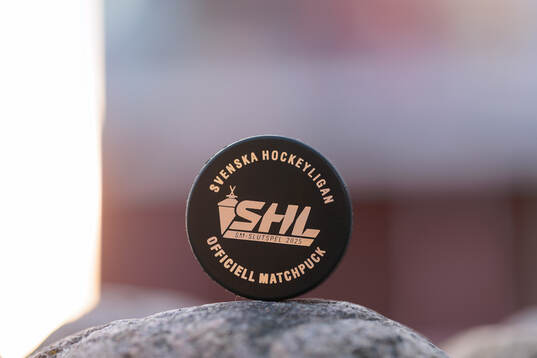 Matchpuck med SHL logo