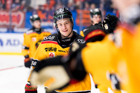 Luleås Pontus Andreasson jublar