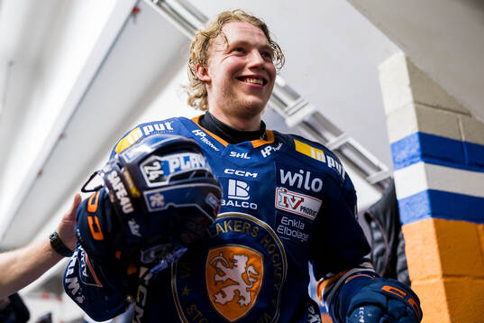 Växjös Karl Henriksson jublar