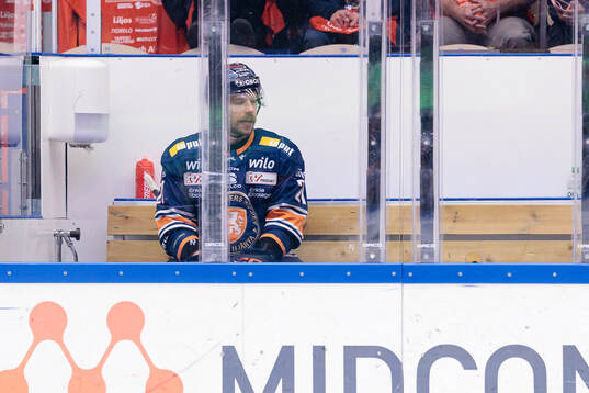 Växjös Brian Cooper i utvisningsbåset