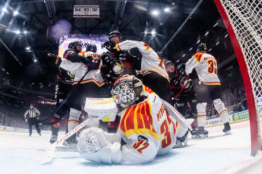 Malmö Redhawks Thomas Berg Paulsen och Brynäs Johan