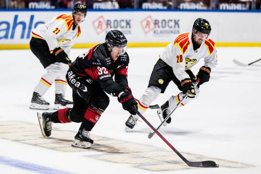 Malmö Redhawks Lassi Thomson och Brynäs Johannes Kinnvall