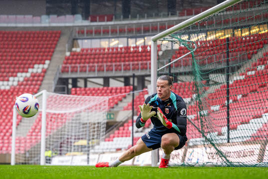 Goalkeeper Ørjan Håskjold Nyland of the Norwegian