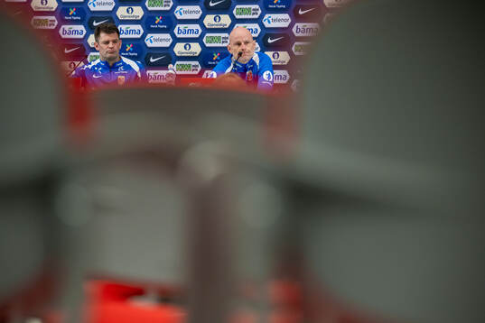 Press officer Morten Morisbak Skjønsberg and head coach