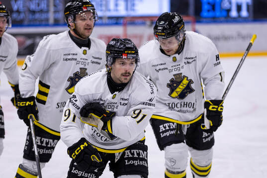 Bläddra bland fler bilder av Ishockey, Hockeyallsvenskan, Kvartsfinal 5, Björklöven - AIK