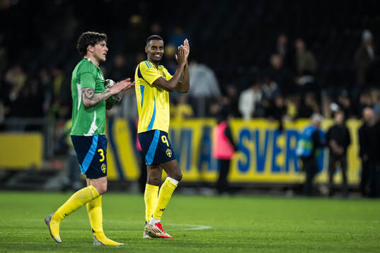 Victor Nilsson Lindelöf and Alexander Isak of Sweden