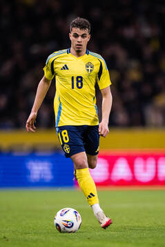 Yasin Ayari of Sweden