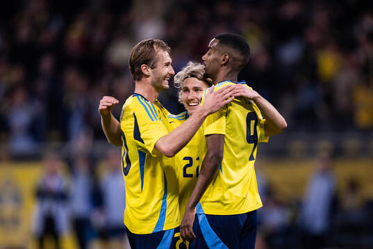 Benjamin Nygren, Sebastian Nanasi and Alexander Isak of