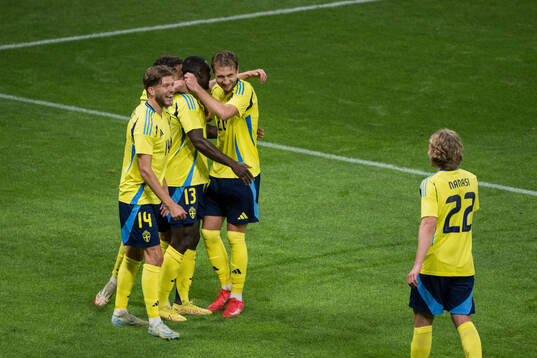 Ken Sema, Anton Salétros, and Benjamin Nygren of Sweden