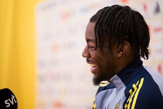 Anthony Elanga of Sweden