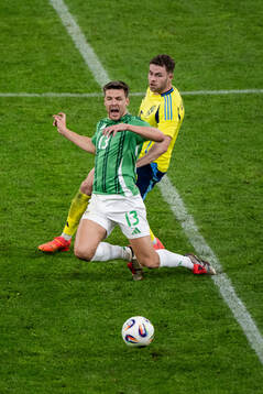 Brad Lyons of Northern Ireland and Gabriel Gudmundsson of
