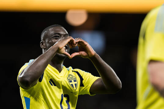 Ken Sema of Sweden celebrating the 3-0 goal