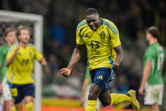 Ken Sema of Sweden celebrating the 3-0 goal