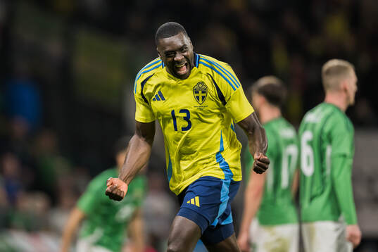 Ken Sema of Sweden celebrating the 3-0 goal