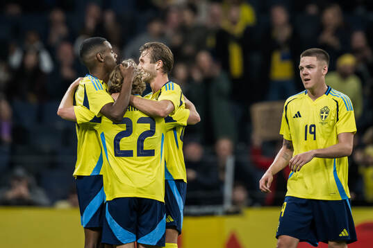 Alexander Isak, Sebastian Nanasi, and Benjamin Nygren of