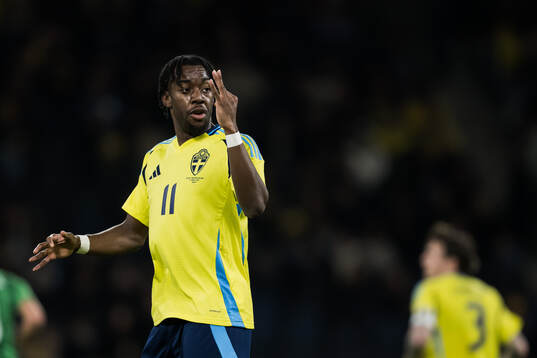 Anthony Elanga of Sweden