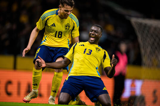 Yasin Ayari and Ken Sema of Sweden celebrate the 3-0 goal