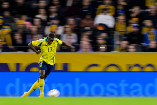 Ken Sema of Sweden