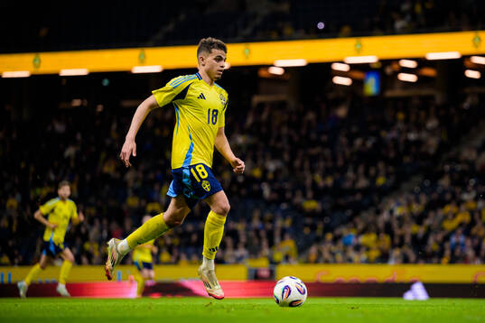 Yasin Ayari of Sweden