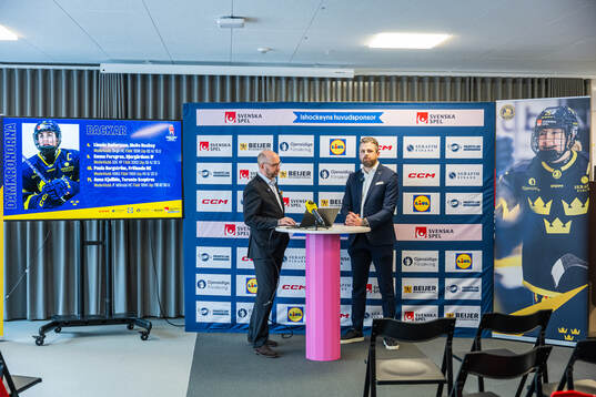 Media Manager Stefan Ladhe and Ulf Lundberg, Head Coach of