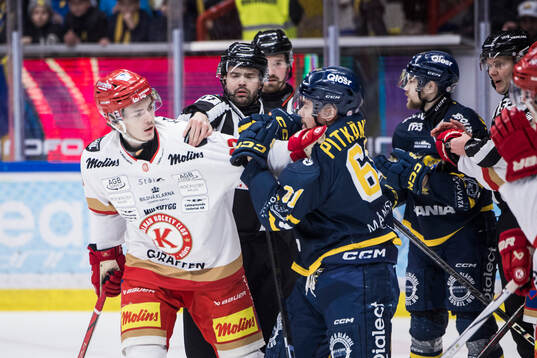 Kalmars Arvid Hurtig och Södertäljes Miikka Pitkänen