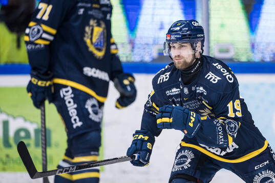 Södertäljes Hampus Harlestam jublar