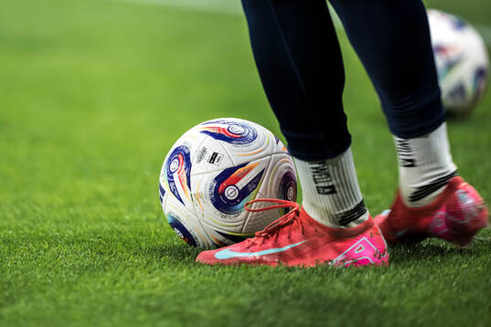 General picture of a ball