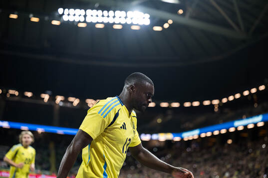 Ken Sema of Sweden