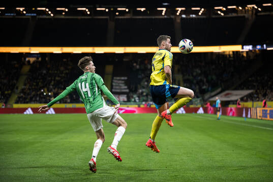 Isaac Price of Northern Ireland and Gabriel Gudmundsson of