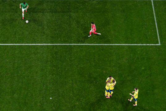 Alexander Isak celebrate the 4-0 goal with teammates while