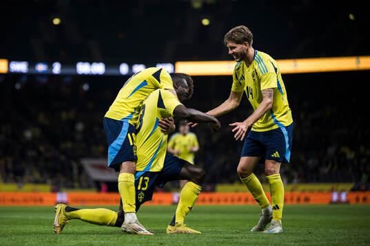 Yasin Ayari, Ken Sema and Anton Salétros of Sweden