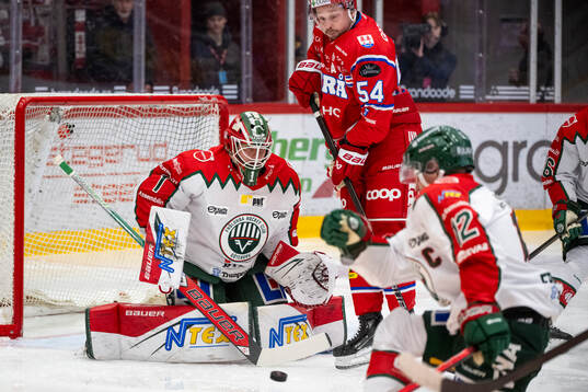 Bläddra bland fler bilder av Ishockey, SHL, Kvartsfinal 3, Timrå - Frölunda