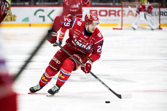Timrås Filip Hållander