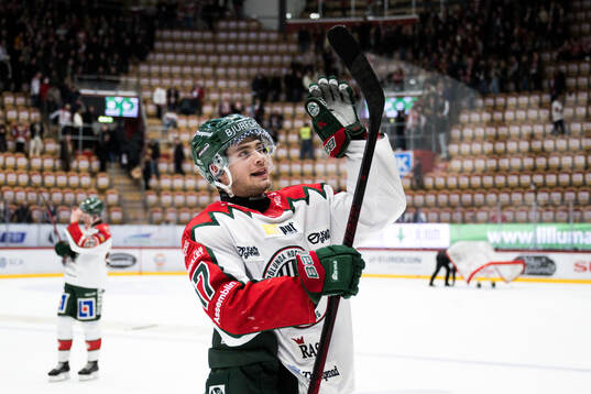 Frölundas Isac Born jublar