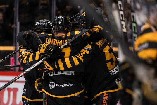 Skellefteås Pär Lindholm jublar