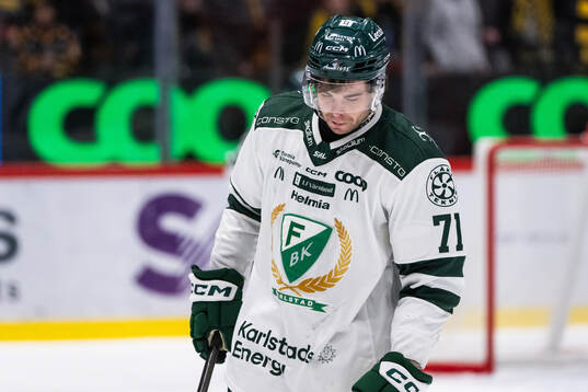 Färjestads Viktor Lodin deppar