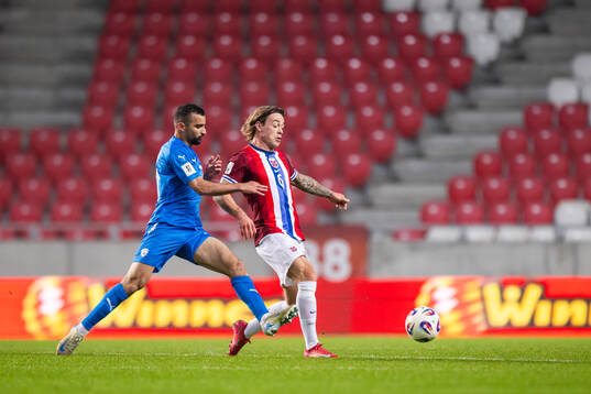 Mahmoud Jaber of Israel and Patrick Berg of Norway