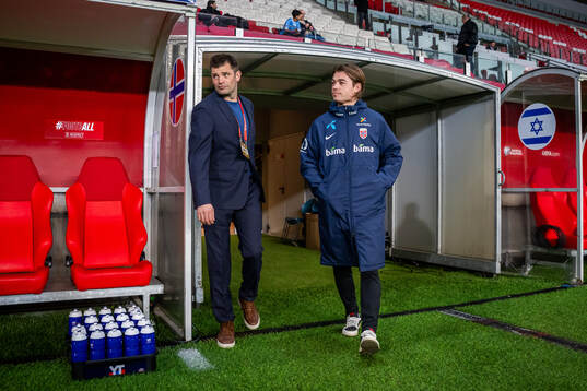 Press officer Morten Morisbak Skjønsberg and Patrick Berg